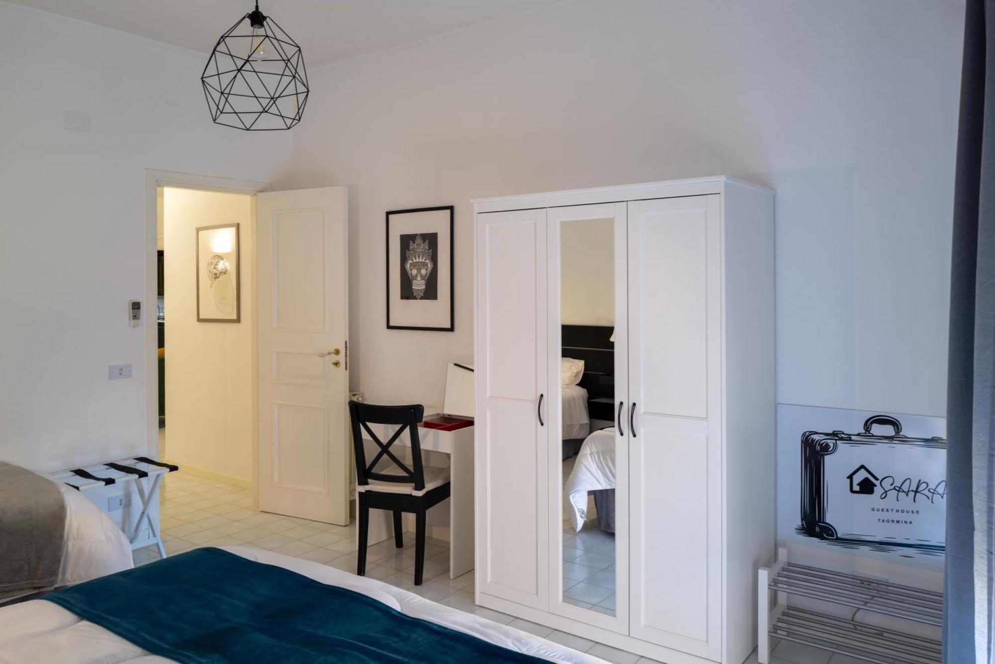 Sara Guest House Таорміна Екстер'єр фото